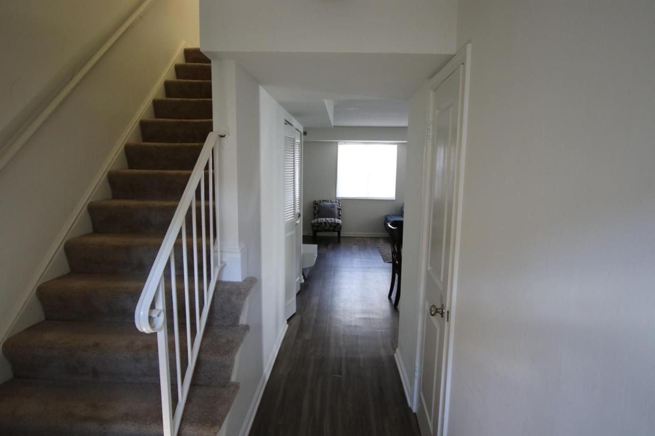 פיירפקס Luxury Villa And Apartments מראה חיצוני תמונה