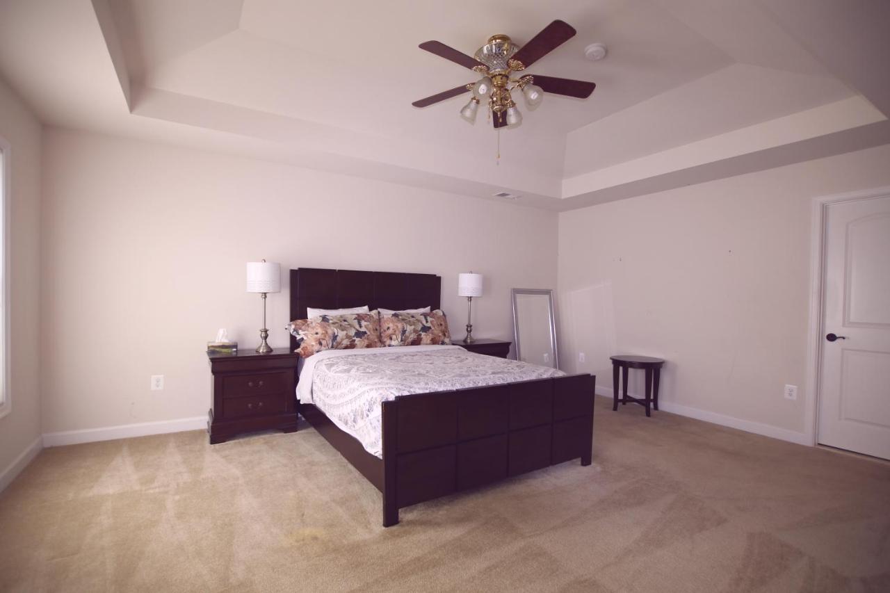 פיירפקס Luxury Villa And Apartments מראה חיצוני תמונה